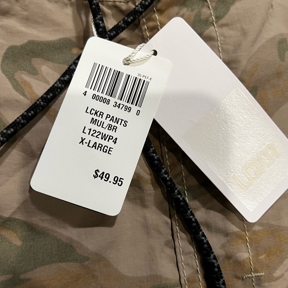 Foot Locker woven joggers LCKR Cargo Pants  NEW size XL - Picture 4 of 7